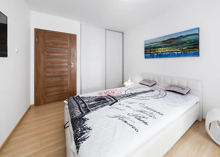 Polanki Silver Star Z Garazem كولوبرزيغ