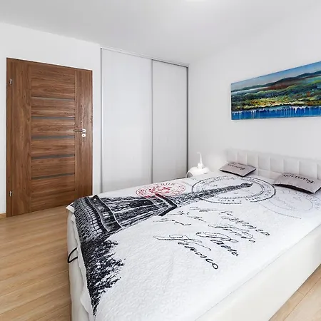 Polanki Silver Star Z Garazem Kolobrzeg